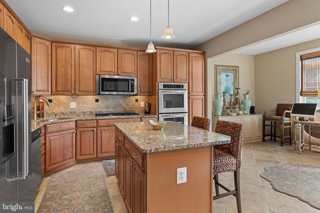 402 VILLAGE CENTER BLVD, Milton, DE 19968