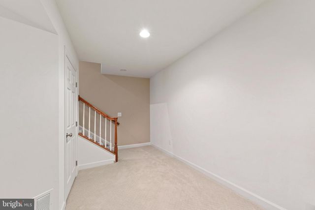 402 VILLAGE CENTER BLVD, Milton, DE 19968