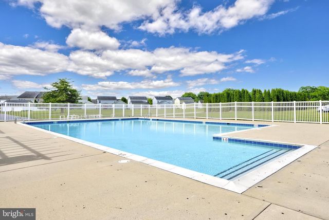 402 VILLAGE CENTER BLVD, Milton, DE 19968