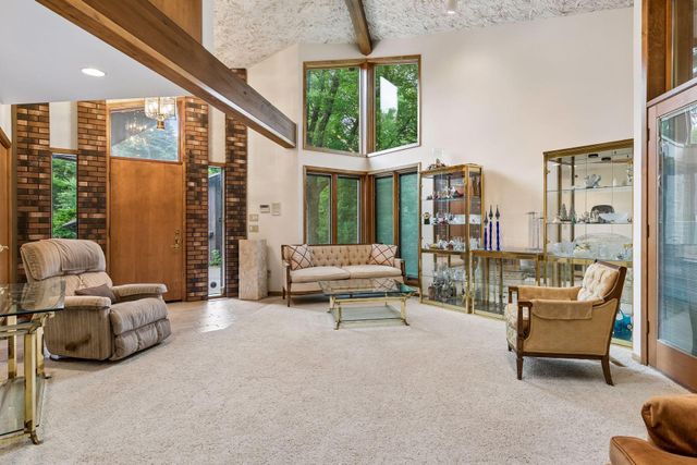 3 Angell Court, Sunfish Lake, MN 55118