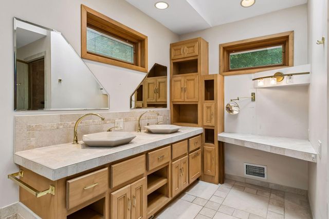 3 Angell Court, Sunfish Lake, MN 55118