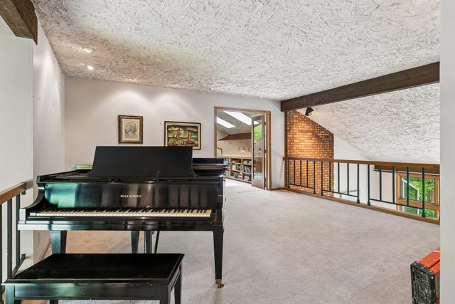 3 Angell Court, Sunfish Lake, MN 55118