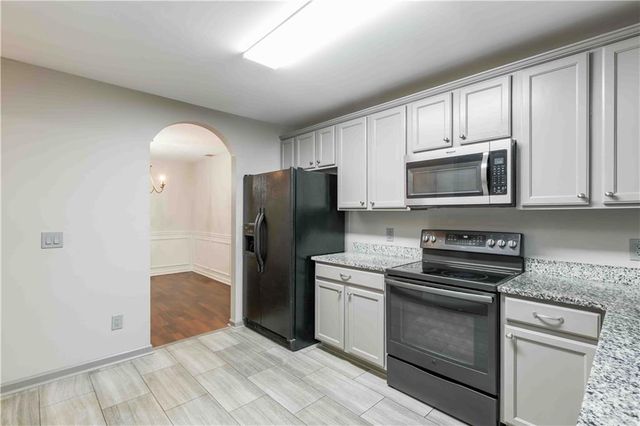 316 Pin Oak Avenue, Woodstock, GA 30188