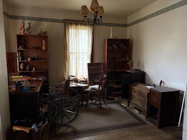 2827 W Grant STREET, Milwaukee, WI 53215