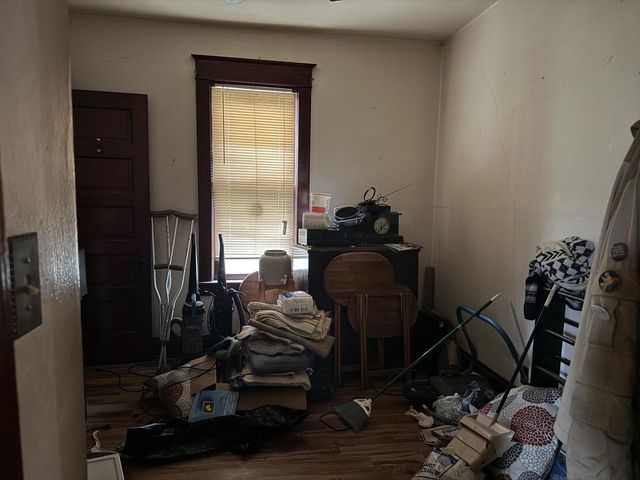 2827 W Grant STREET, Milwaukee, WI 53215