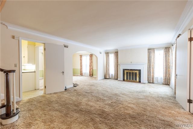 2810 Main Street, Buffalo, NY 14214