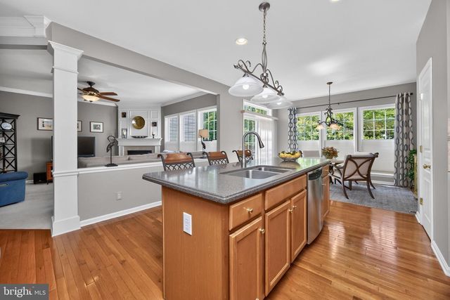 25 BERMAN CT, Phoenixville, PA 19460