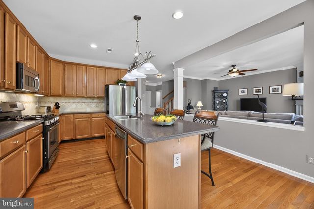 25 BERMAN CT, Phoenixville, PA 19460