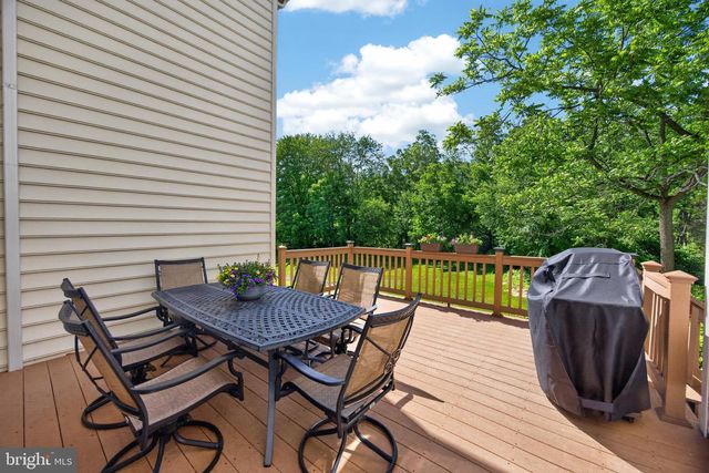 25 BERMAN CT, Phoenixville, PA 19460
