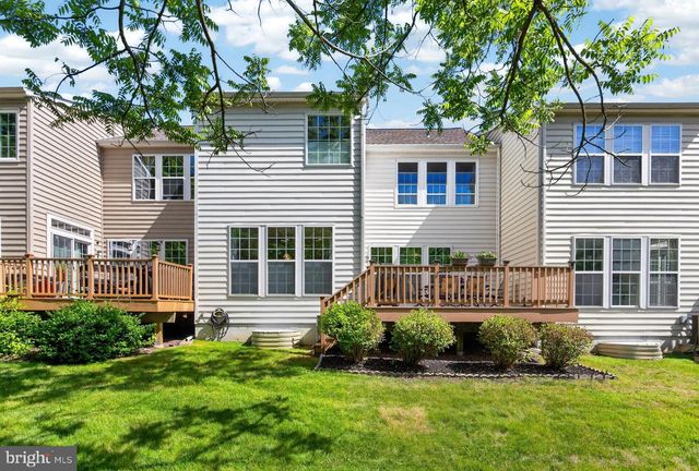 25 BERMAN CT, Phoenixville, PA 19460