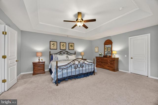 25 BERMAN CT, Phoenixville, PA 19460
