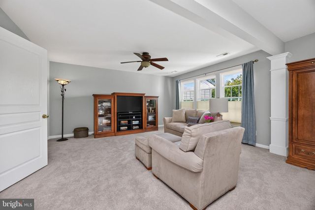 25 BERMAN CT, Phoenixville, PA 19460