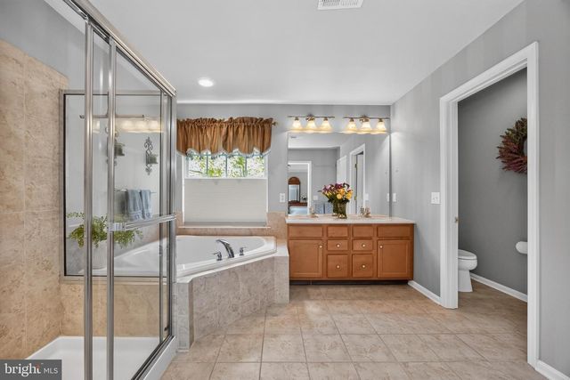 25 BERMAN CT, Phoenixville, PA 19460