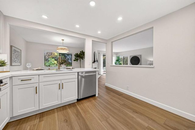 3143 Avenida Olmeda, Carlsbad, CA 92009