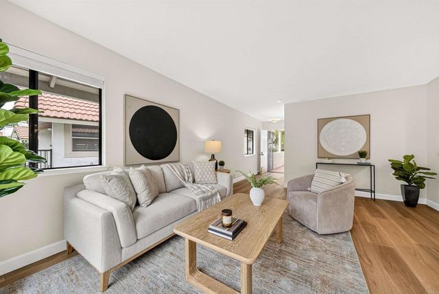 3143 Avenida Olmeda, Carlsbad, CA 92009