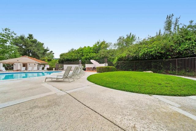 3143 Avenida Olmeda, Carlsbad, CA 92009