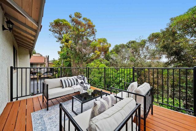 3143 Avenida Olmeda, Carlsbad, CA 92009
