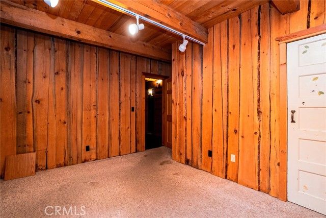 16 Barrett, Mt Baldy, CA 91759