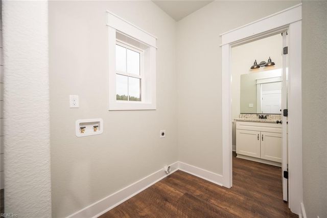 100 Sharber RD, Elizabeth City, NC 27909