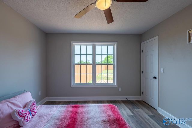 303 Narrow Lane, New Market, AL 35761