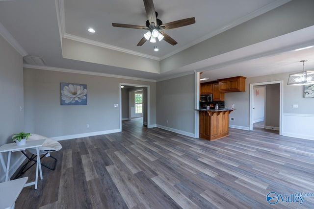303 Narrow Lane, New Market, AL 35761