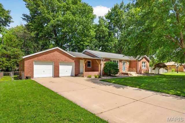 2101 Clark Avenue, Granite City, IL 62040
