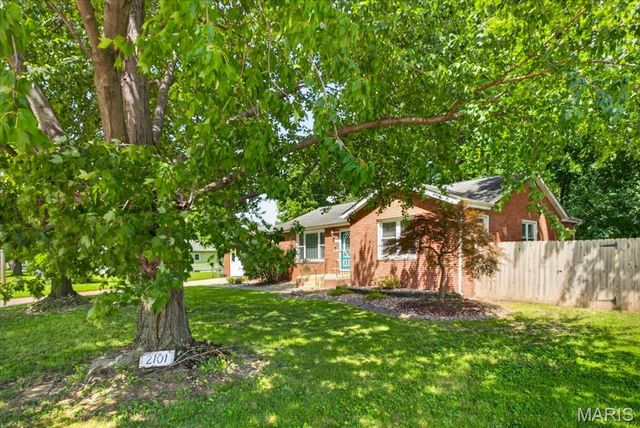 2101 Clark Avenue, Granite City, IL 62040