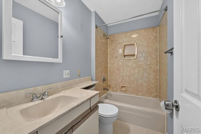 2101 Clark Avenue, Granite City, IL 62040