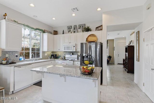 1477 Windmill Way, Simi Valley, CA 93065