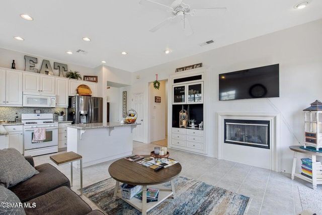 1477 Windmill Way, Simi Valley, CA 93065