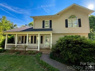 103 New Orleans Boulevard, Morganton, NC 28655