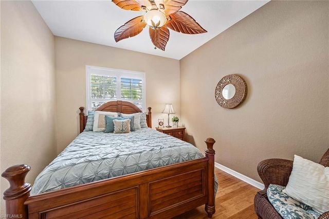 7000 Pinnacle LN 1401, Naples, FL 34110