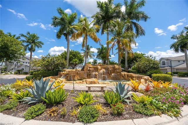 7000 Pinnacle LN 1401, Naples, FL 34110