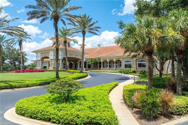 7000 Pinnacle LN 1401, Naples, FL 34110