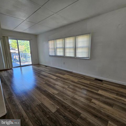 22 PLYMOUTH DR, Marlton, NJ 08053