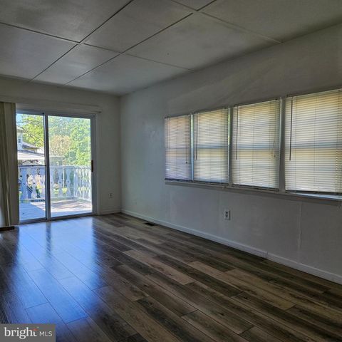 22 PLYMOUTH DR, Marlton, NJ 08053