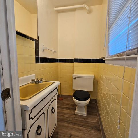 22 PLYMOUTH DR, Marlton, NJ 08053