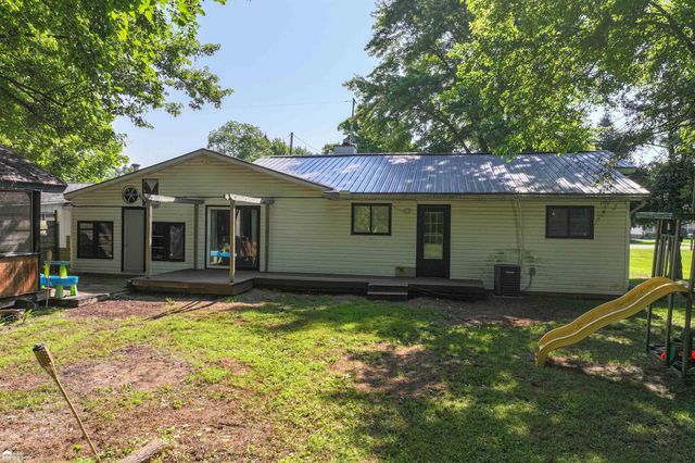 296 S Saginaw Street, Montrose, MI 48457