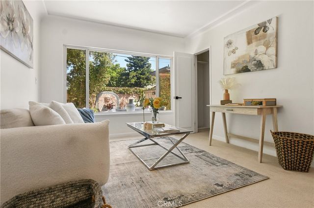 5546 Strohm, North Hollywood, CA 91601