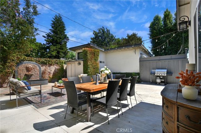 5546 Strohm, North Hollywood, CA 91601