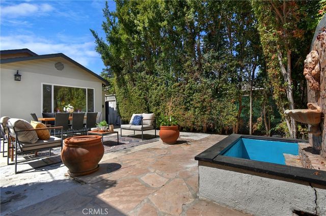 5546 Strohm, North Hollywood, CA 91601