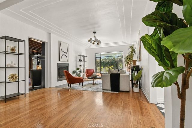 5546 Strohm, North Hollywood, CA 91601