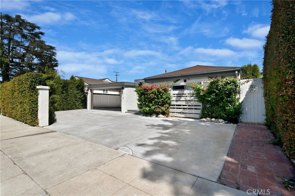 5546 Strohm, North Hollywood, CA 91601 — photo 2