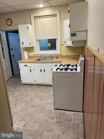 1115 WAGNER AVE, Philadelphia, PA 19141