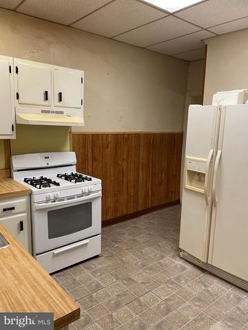 1115 WAGNER AVE, Philadelphia, PA 19141