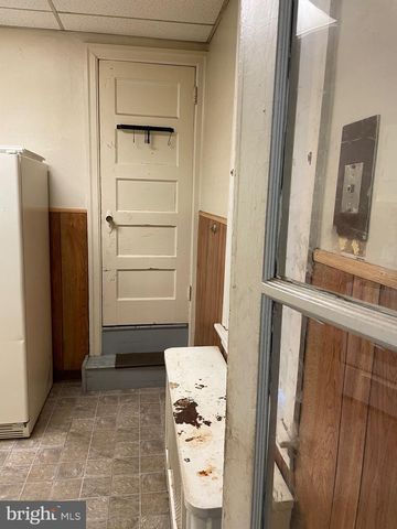 1115 WAGNER AVE, Philadelphia, PA 19141