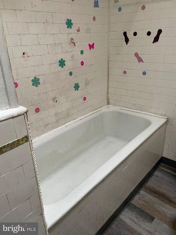 1115 WAGNER AVE, Philadelphia, PA 19141