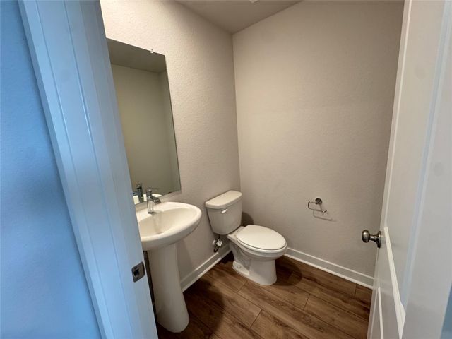 78 Hereford LOOP, Hutto, TX 78634
