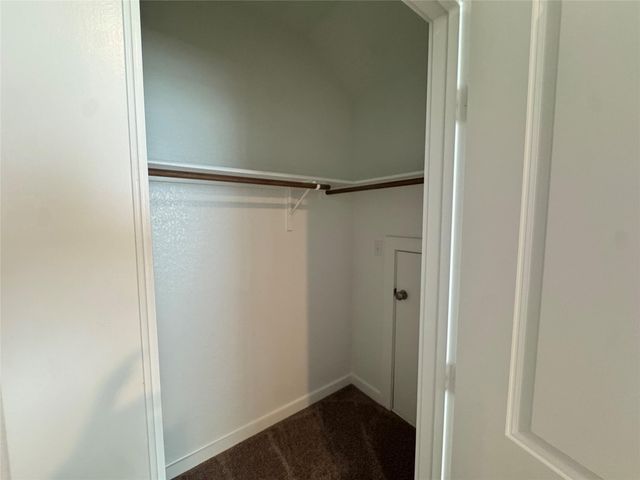 78 Hereford LOOP, Hutto, TX 78634