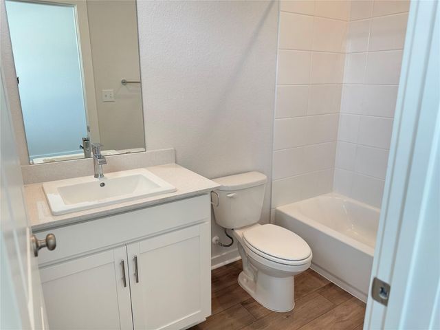 78 Hereford LOOP, Hutto, TX 78634
